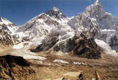 Everest: el techo del mundo se desmorona