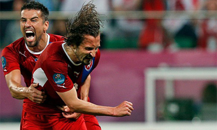 Eurocopa 2012: República Checa vence a Polonia y Grecia a Rusia