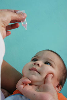 Vacuna antipolio ronda por Villa Clara