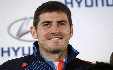 Casillas: Ahora se iría al Oporto