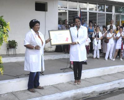 Desarrollan en Villa Clara acciones centrales por el Día Mundial de Respuesta al VIHSIDA