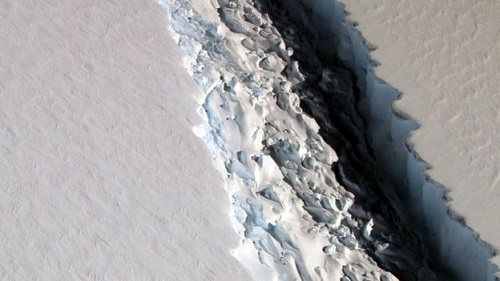 Científicos advierten de que se desprenderá un inmenso iceberg de la Antártida