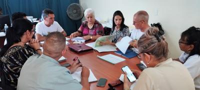 Oídos atentos ante el criterio del pueblo