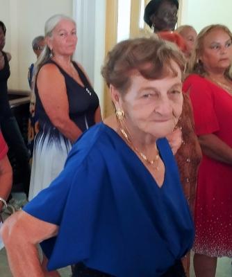 Una Esther en desafío del tiempo