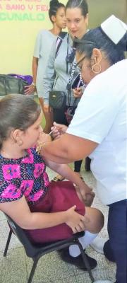 Aplica Villa Clara vacuna contra el virus de Papiloma Humano